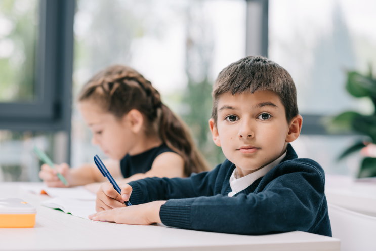 Catequesis para niños - Apuntar a los niños a la catequesis de nuestras tres parroquias
